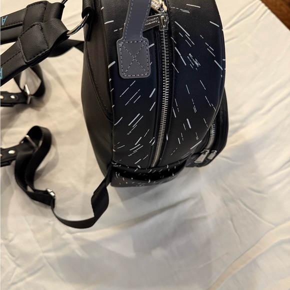 Loungefly Star Wars Black and White Mini Backpack - Picture 4 of 6